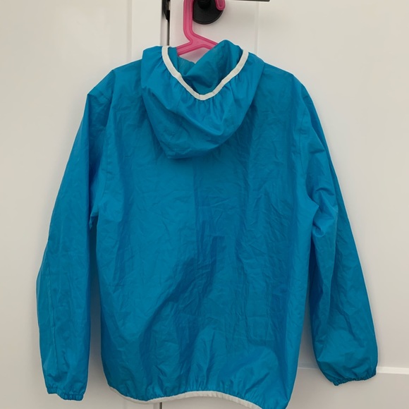 Waterproof jacket - Picture 2 of 3